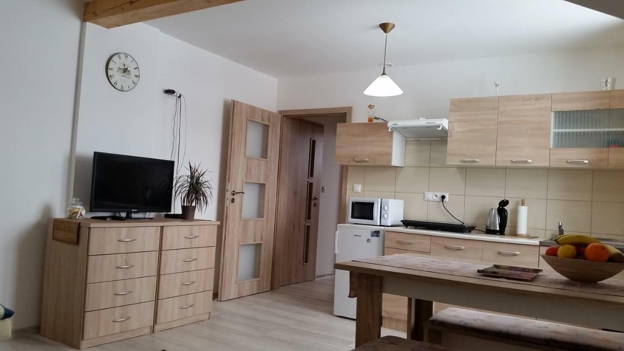 Apartment Na Liptove Bešeňová Dış mekan fotoğraf